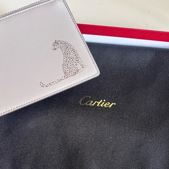 Cartier Tri leather pouch wallet with sitting panther - brand new with box - Picture 3 of 5